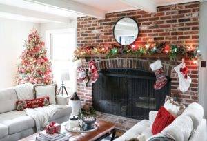 Family Room Christmas Decoration
